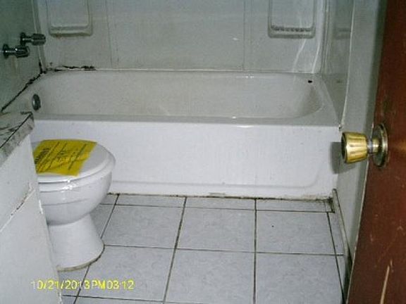 5th image of 1116 E Sprague St