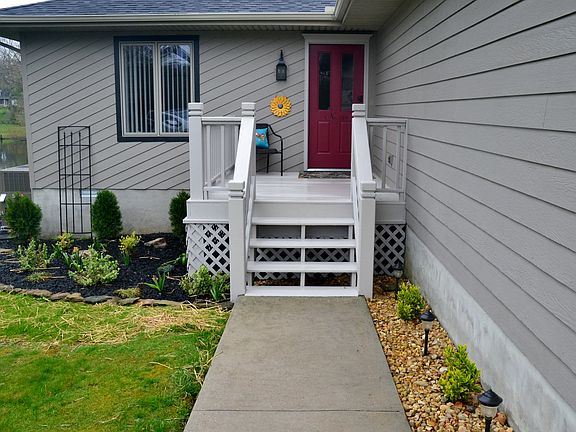 3rd image of 1264 Arrowhead Dr