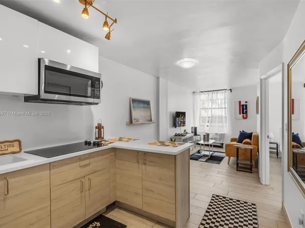 710 Washington Ave APT 323, Miami Beach, FL 33139