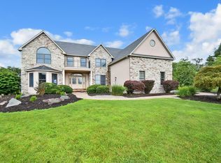 303 Angela Ct, Nazareth, PA