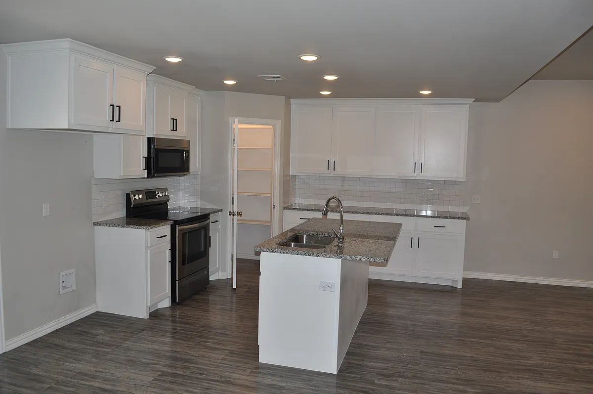 Building Photo - 118 Texoma Mdws