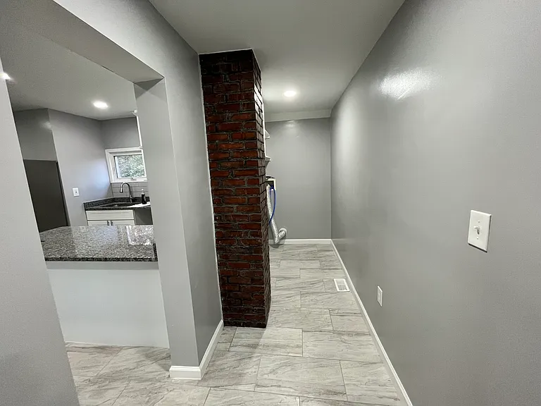 8235 Elvaton Dr — Photo 9