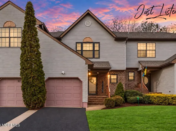 324 Oak Knoll Drive, Manalapan, NJ 07726
