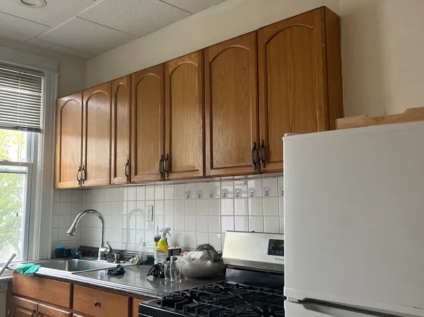 7615 5th Avenue image 8 of 8