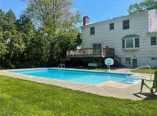 9 Christopher Dr, New City, NY 10956