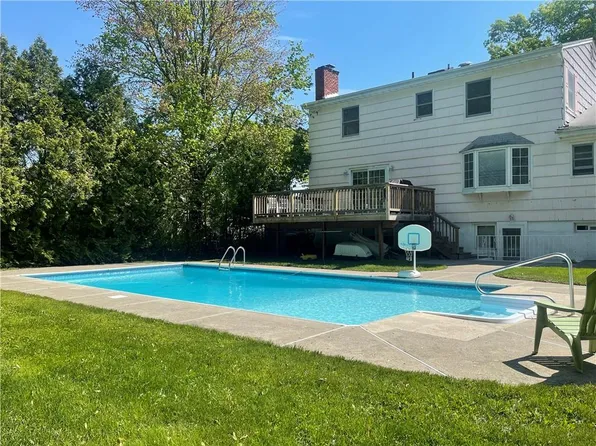 9 Christopher Drive, New City, NY 10956