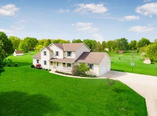 1120 Carryback Dr SW, Pataskala, OH 43062