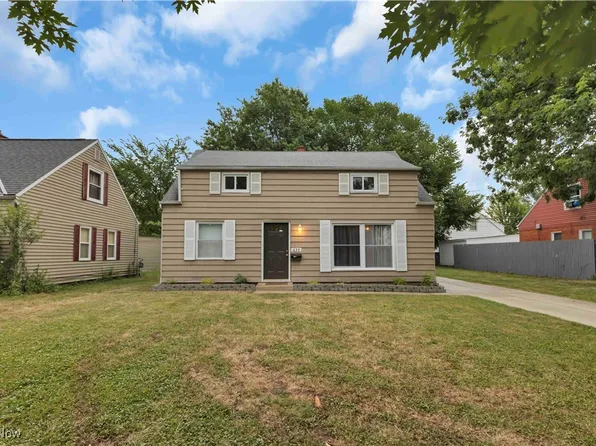 635 E 261st St, Euclid, OH 44132