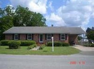 902 E Northside Ave, Marion, SC 29571