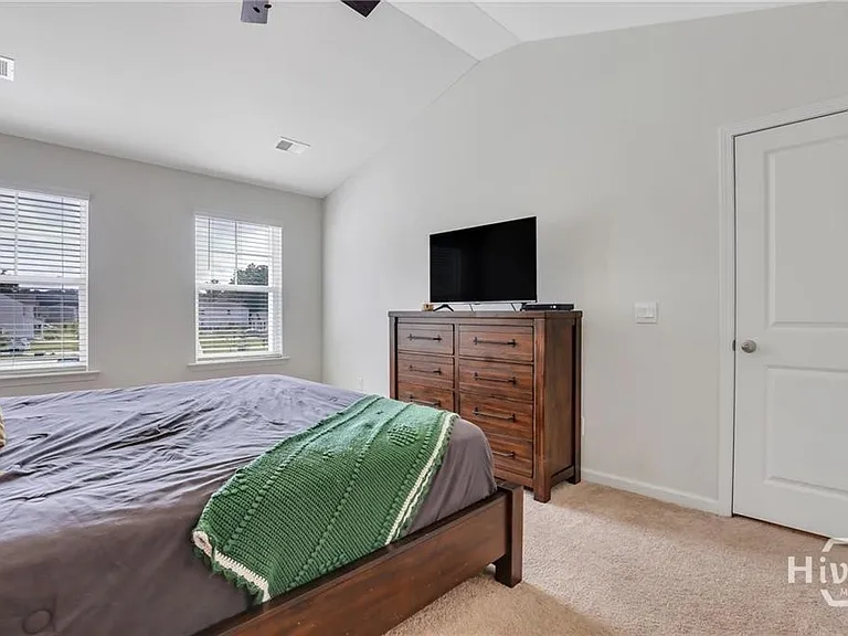 2 Coby Ln — Photo 18