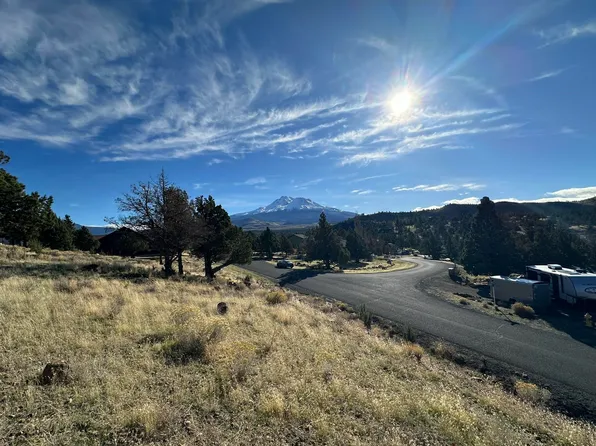 4/246 Saddle Ridge Rd, Weed, CA 96094