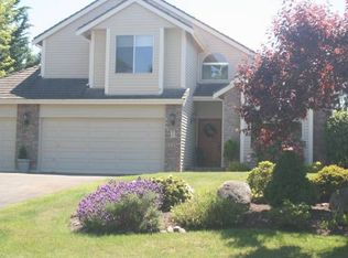 71 Champman Loop, Steilacoom, WA 98388