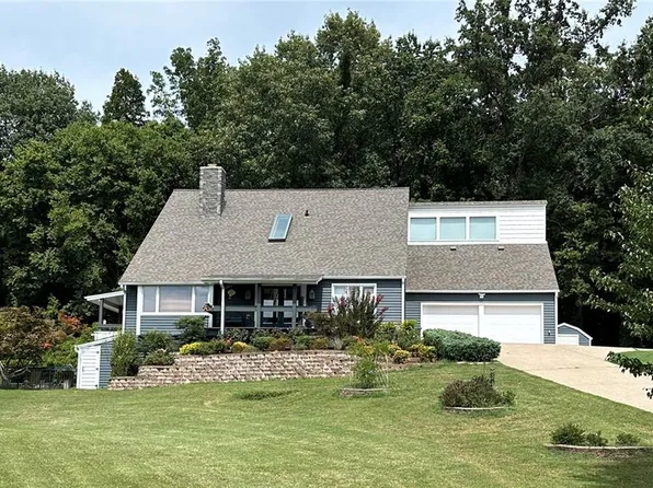 616 Peironnet Dr, Cape Girardeau, MO 63701