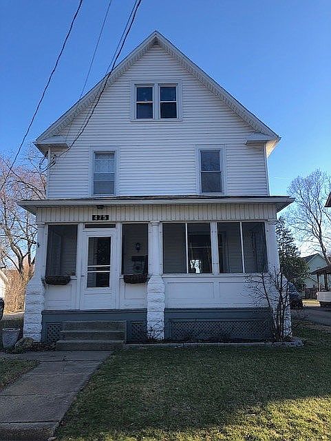 1st image of 475 W William St