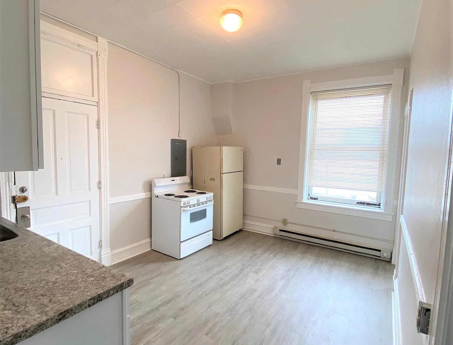 306 / 115 S Main St - 2 — Photo 2