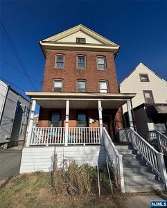 72 Lawrence Street, Hackensack, NJ, 07601