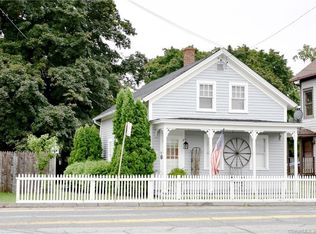 9 Putnam Rd, Plainfield, CT 06374