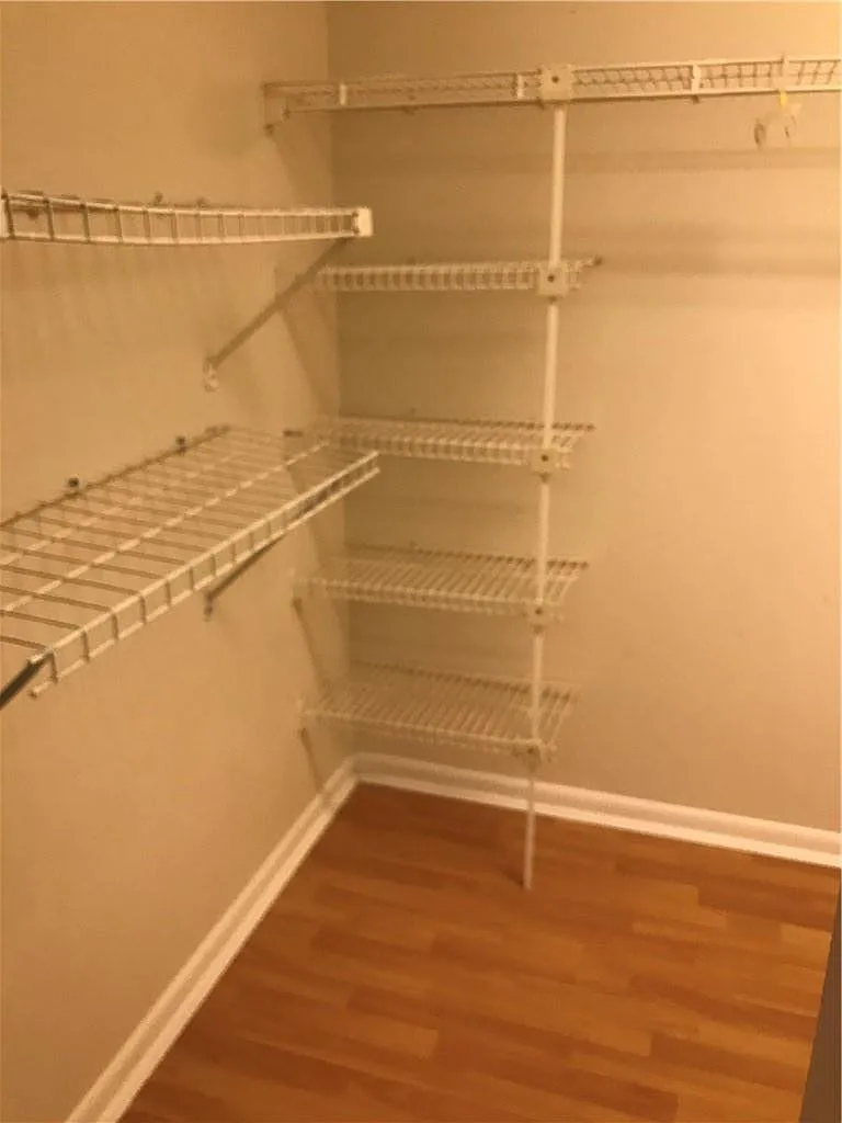 2 bed, 2.0 bath, 1192 sqft, $2,000 — Photo 4