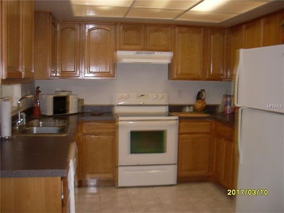 4th image of 6933 Lake Haven Dr