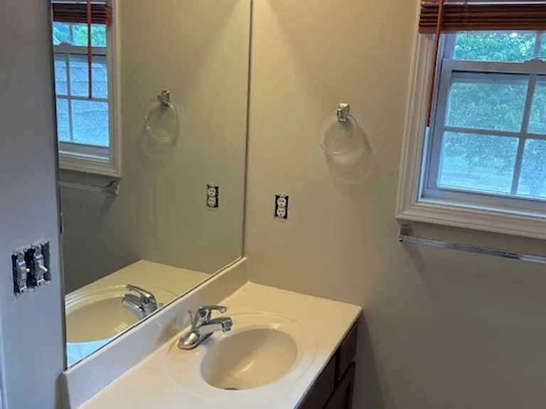 2442 S Woolery Mill Dr — Photo 9