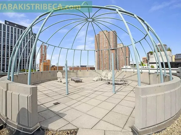 295 Greenwich Street image 14 of 17