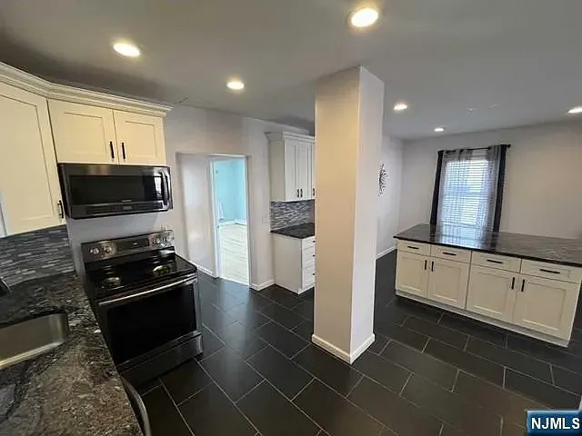 156 Morgan Pl #1 — Photo 5