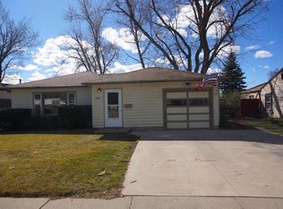 221 E Saint Charles St, Rapid City, SD 57701