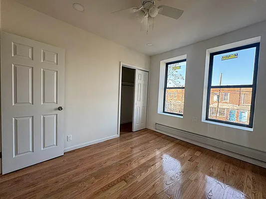 Rented by NY Space Finders Inc. | media 18