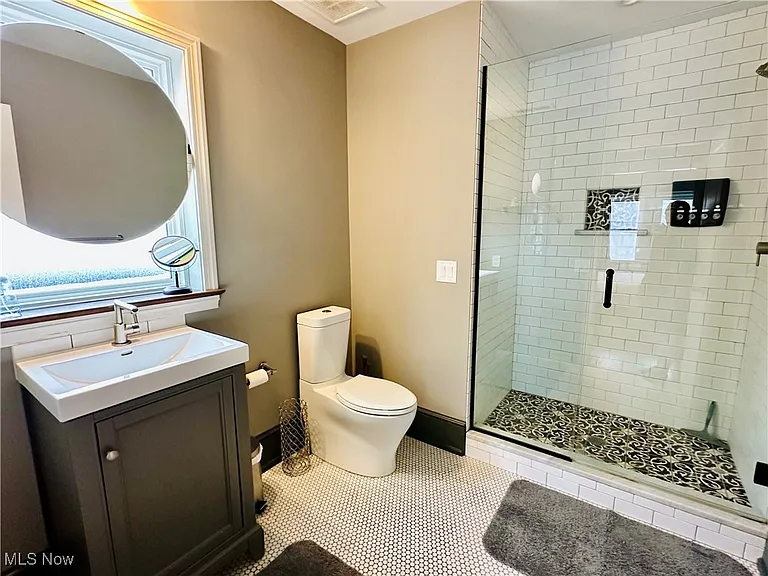 2231 W 10th St #2 — Photo 21