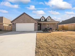 930 Silver Birch St, Springdale, AR 72762