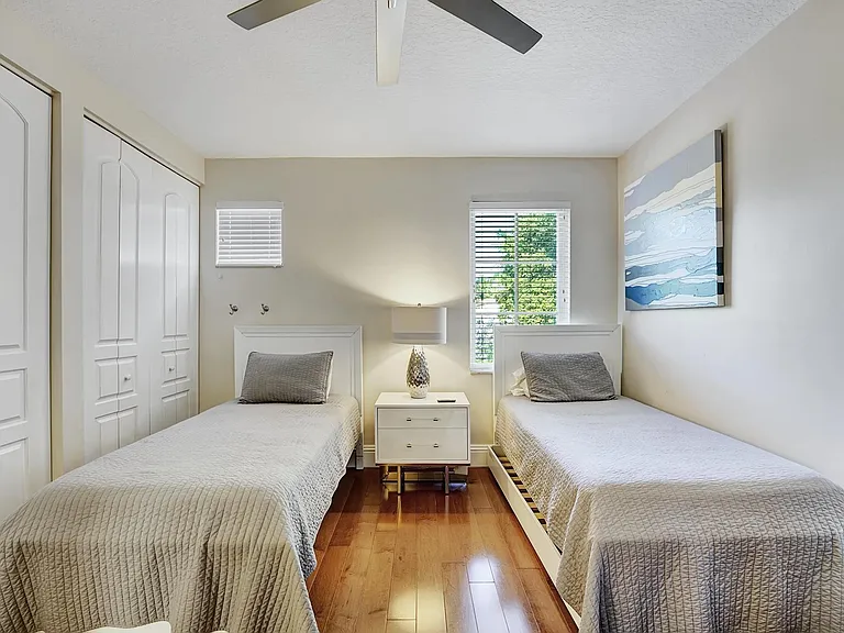 43 Coconut Ln — Photo 32