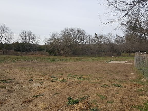 2nd image of 2348 County Road 305