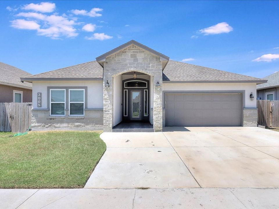 1st image of 3005 Oakdale Dr