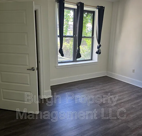 1009 Penn Ave #21B — Photo 4
