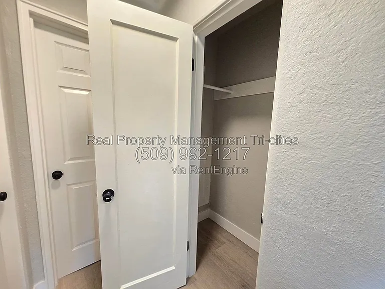 1311 W Shoshone St #A — Photo 16