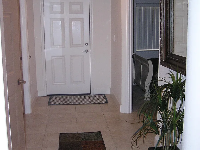 817 Mystic Dr #302 — Photo 3