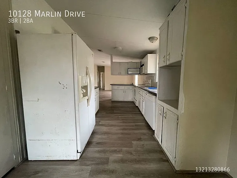 10128 Marlin Dr — Photo 6