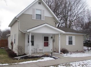 212 Walnut St, Belle Center, OH 43310
