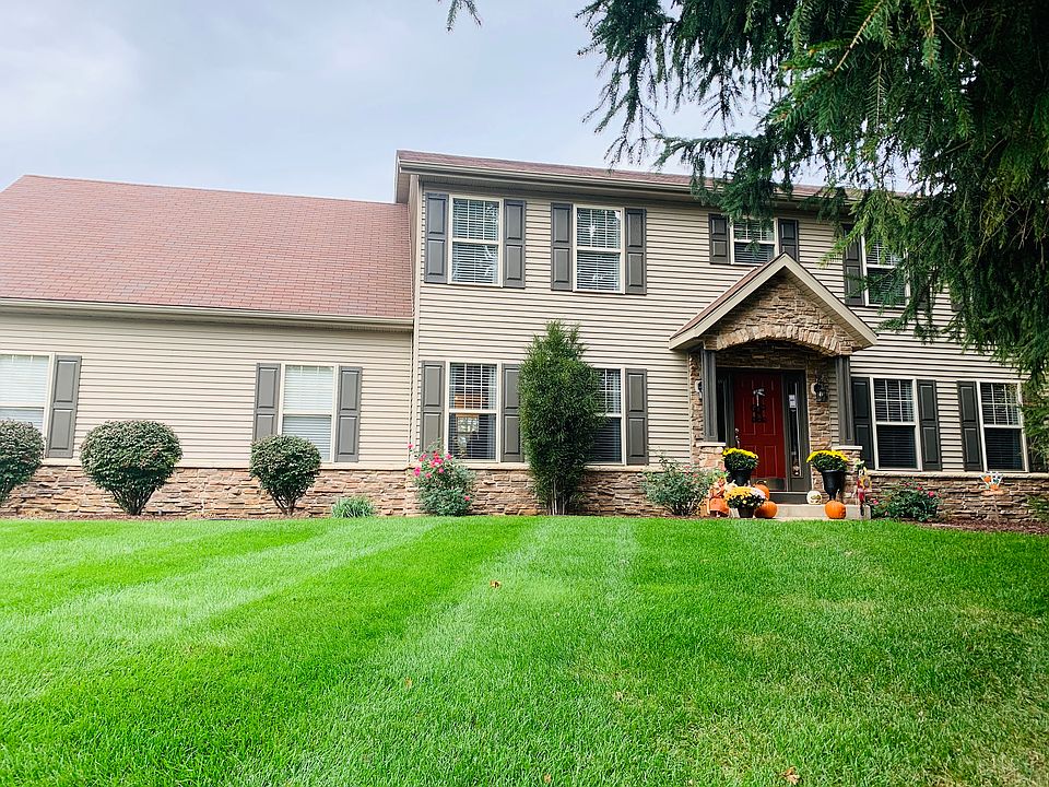 2nd image of 50980 Northbrook Dr