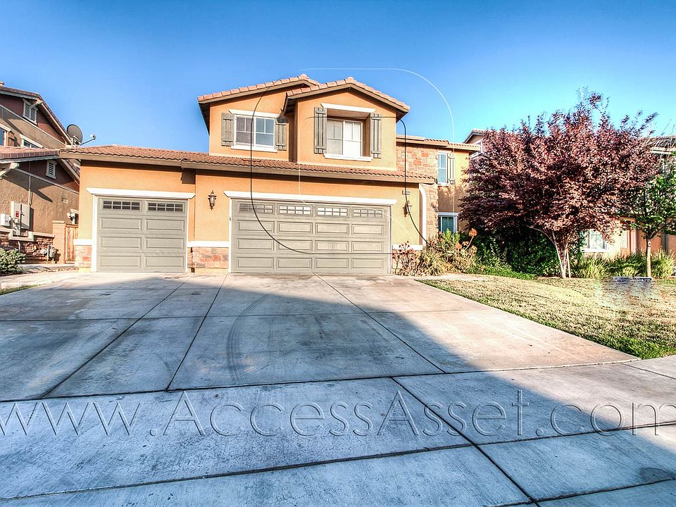2nd image of 52986 Sweet Juliet Ln