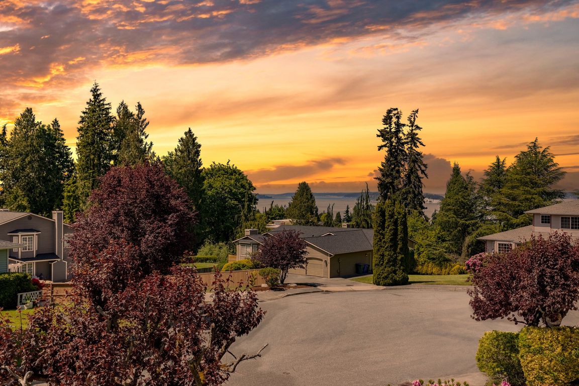 39 Schedule Your Tour Today!