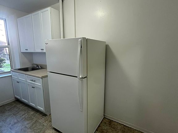 2nd image of 8829 Fort Hamilton Pkwy APT B6