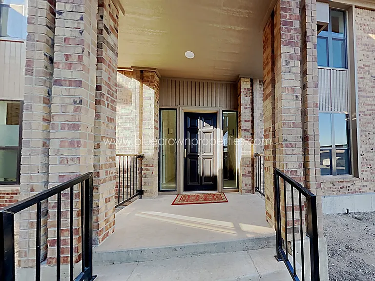 10738 Park Village Pl #B — Photo 1
