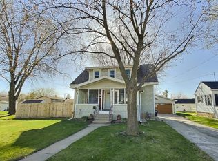 515 N Lark St, Oshkosh, WI 54902