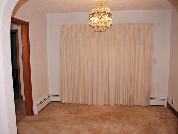 4th image of 1308 Coburn Ave