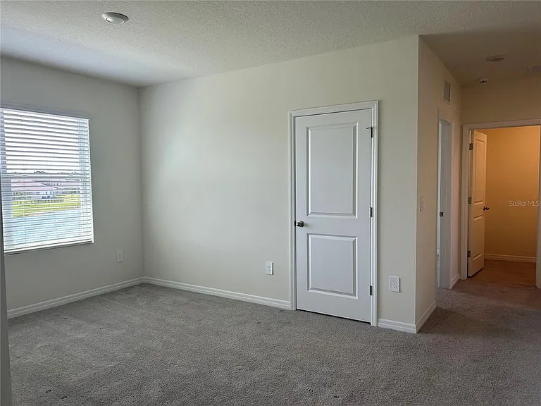 17218 Reserva Dr — Photo 25