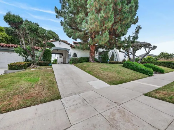 2798 McConnell Dr, Los Angeles, CA 90064