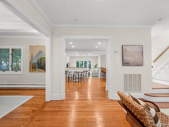 4th image of 7 Poplar Road
