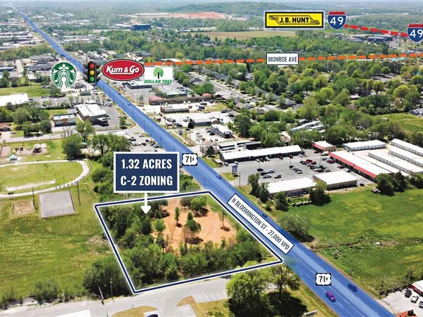 N Bloomington St, Lowell, AR 72745
