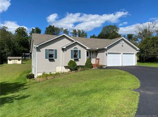 3 Brook Xing, Ellington, CT 06029